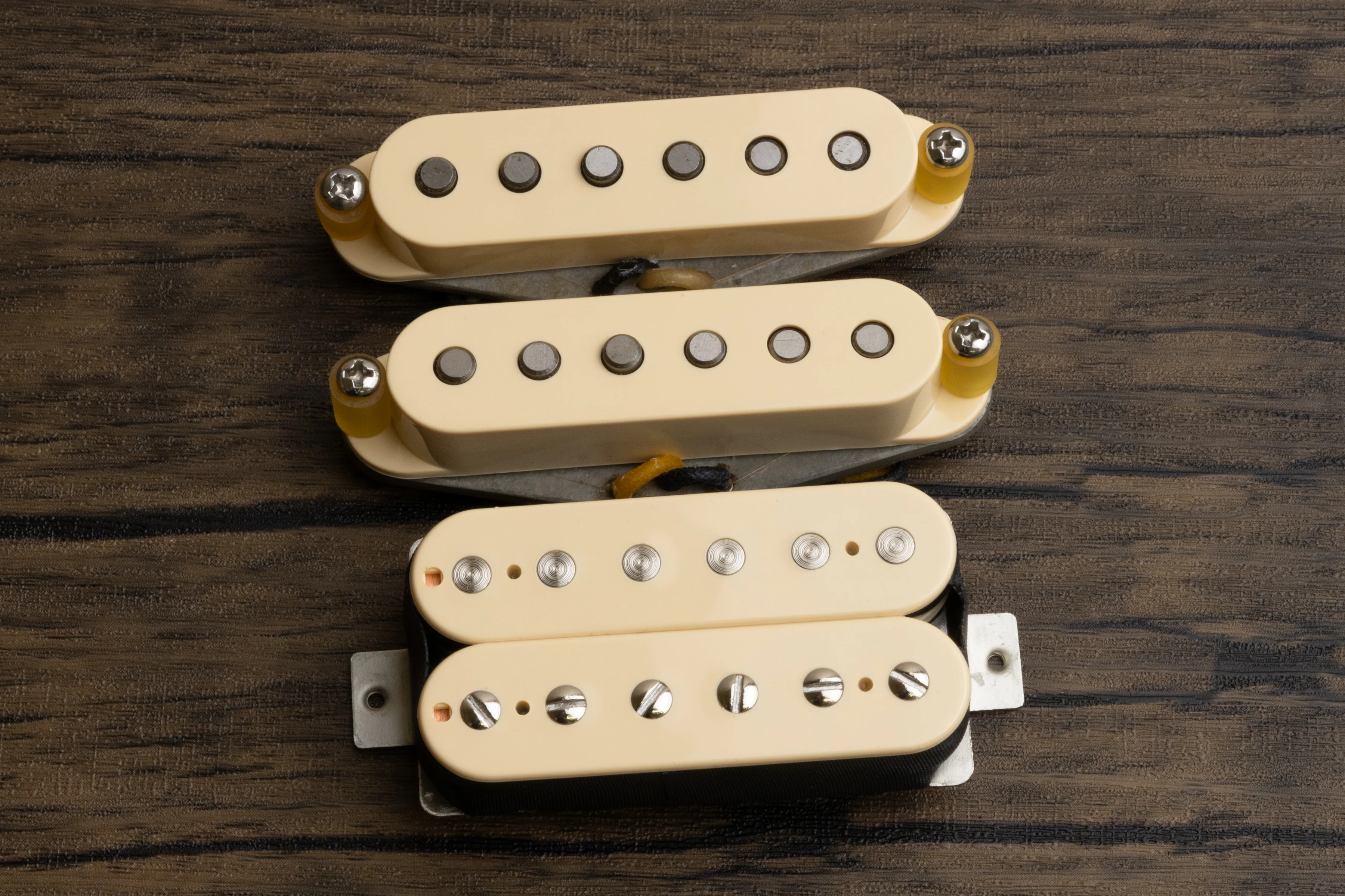 The Alnico 2 HSS Set - Image 4